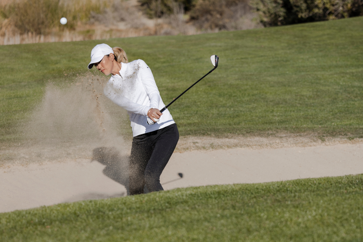 Michelle Wie West playing golf 